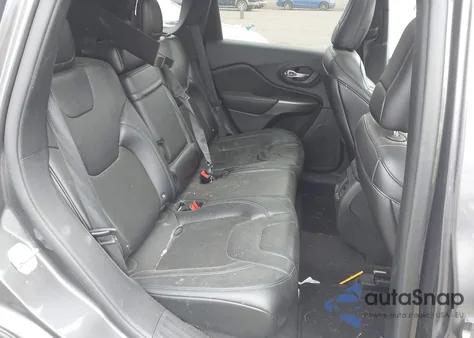 2019 Jeep Cherokee Latitude Plus 4X4 z USA, uszkodzony, nr VIN 1C4PJMLN1KD142394